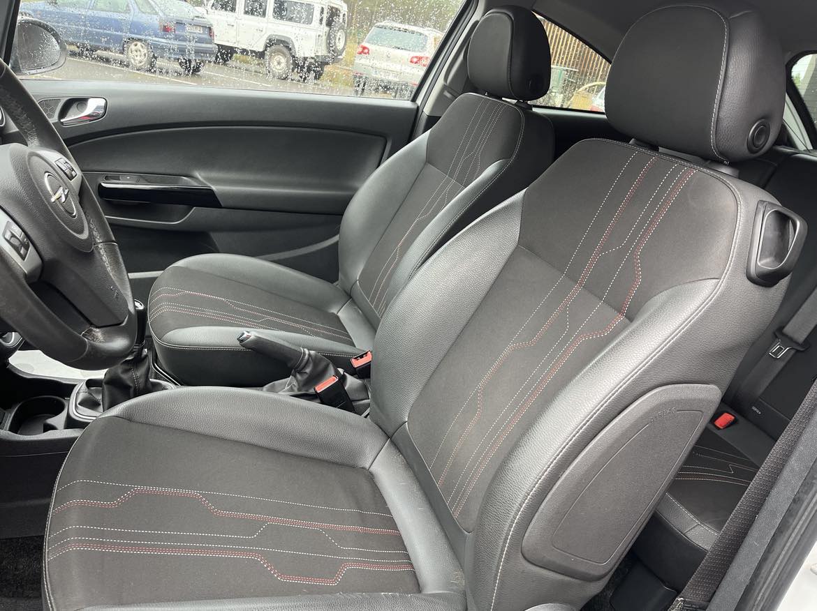 OPEL CORSA 1.3 CDTI DESIGN EDITION 75cv – Image 4