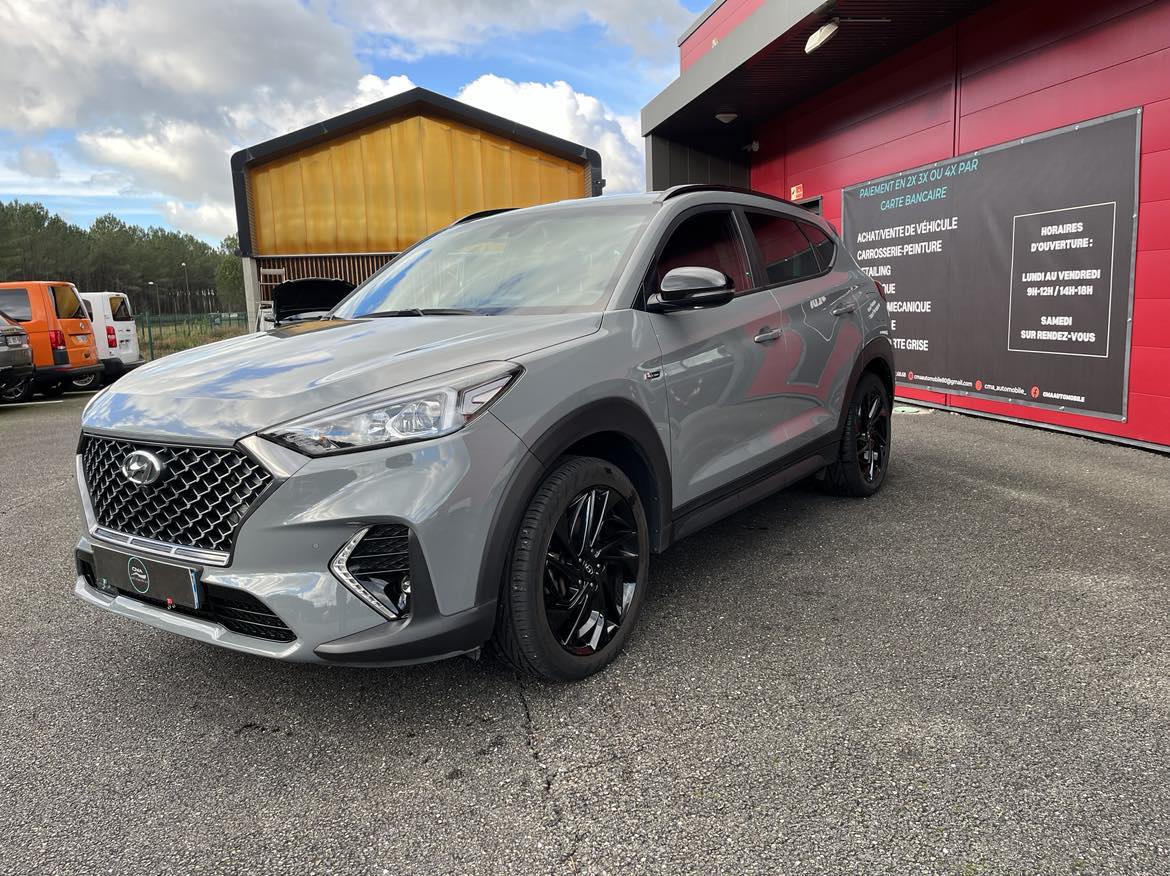 HYUNDAI TUCSON 1