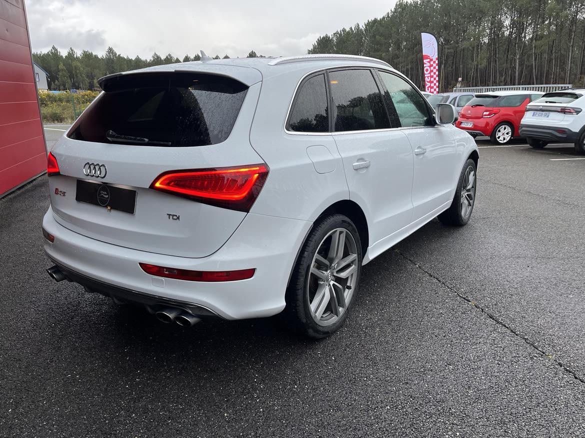 AUDI SQ5 3